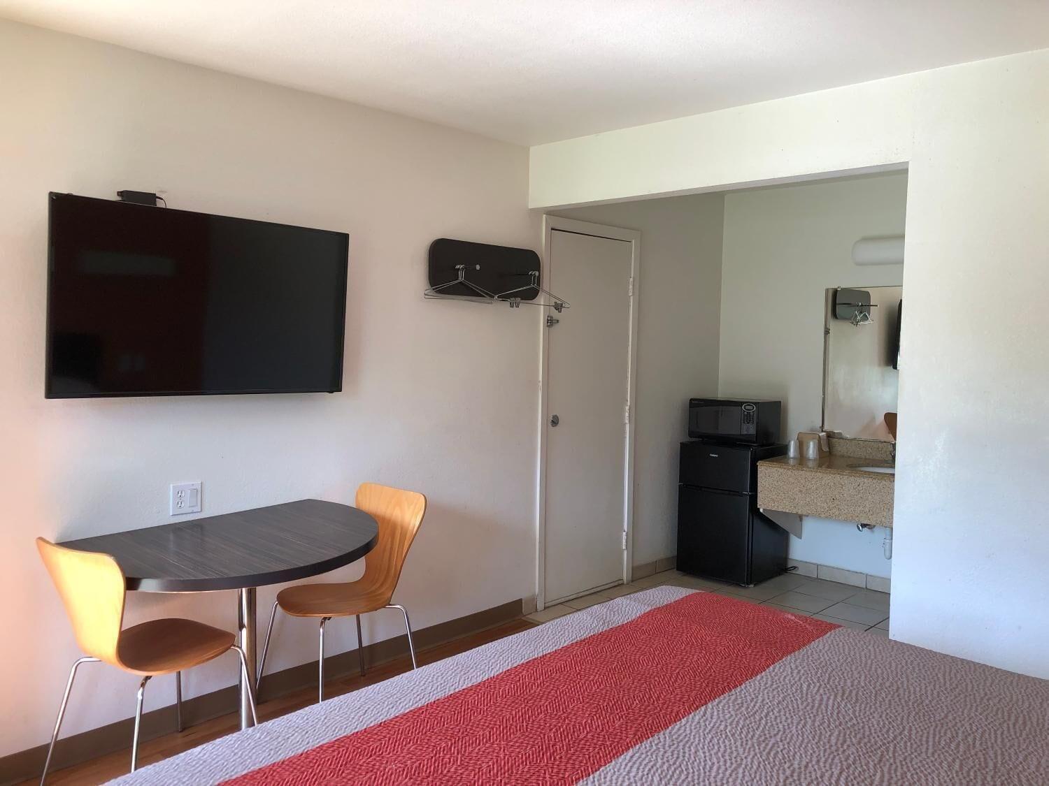 Motel 6-Clute, Tx Extérieur photo